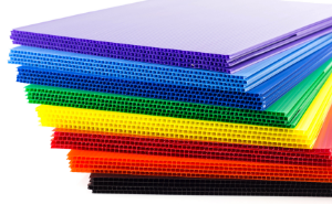 プラスチック段ボール